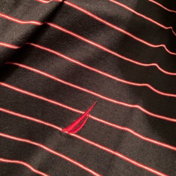 NWT - NAUTICA Men’s Size Large Striped Black and Red Shirt - Picture 4 of 11